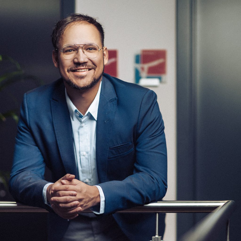Justin Heinrich, BDSH-geprüfter Sachverständiger